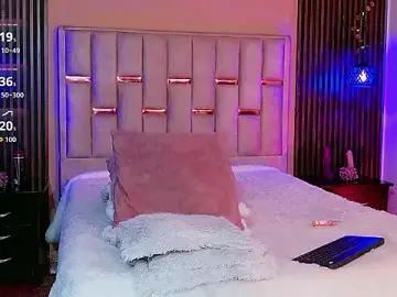 Stripchat Nude Webcam of Nathan_Smith_