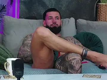 Stripchat Free Live Porn of masterkingofmusclee