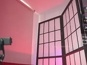 Stripchat Adult Webcam of roselinedior