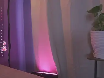 Stripchat Live Sex Cam of roselinedior