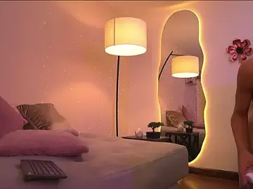 Stripchat Watch Live Sex Cams of Chloe_Cherry21