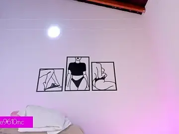 Stripchat Best live sex cam show of ellie_mcdonald