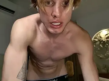 Stripchat Nude Webcam of sashenkka