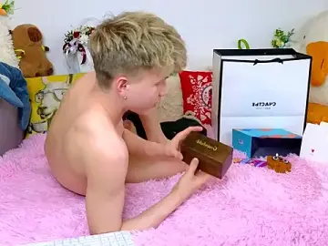 Stripchat Watch Live Sex Cams of LandelRay