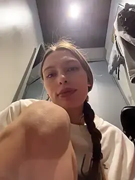 Stripchat Watch Live Sex Cams of LeiaMood