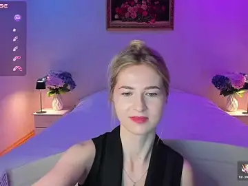 Stripchat Nude Webcam of Julie_Blaze