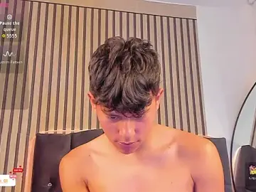 Stripchat Free Porn Cam of Angel_esteban_fx