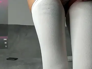 Stripchat Live Sex Cam of EvelynHais