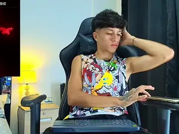 Stripchat Live Porn of _CamiloBass