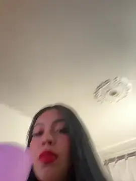 Stripchat Live Porn of _SARA_69