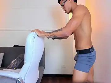 Stripchat Sex Cam of Paradise_boy_s