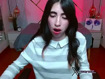 Stripchat Nude Webcam of LenaRoses