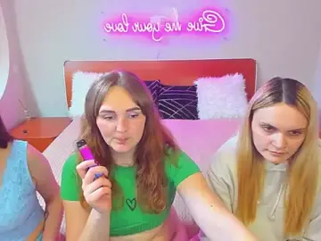 Stripchat Best Webcam of MagicEyess