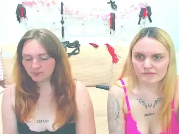 Stripchat Live Porn of MagicEyess