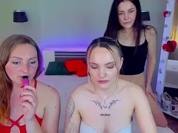 Stripchat Best live sex cam show of MagicEyess