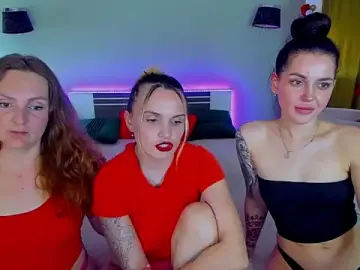 Stripchat Live Porn of MagicEyess