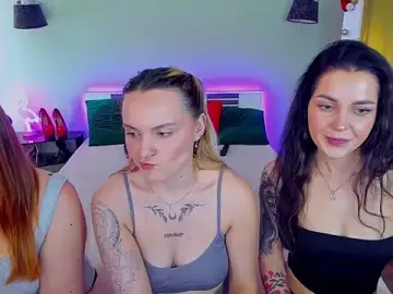 Stripchat Adult Video Chat of MagicEyess