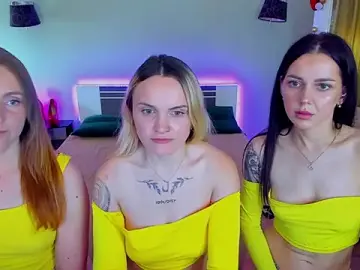 Stripchat Watch Live Sex Cams of MagicEyess