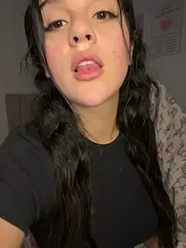 Stripchat Watch Live Sex Cams of violet-333