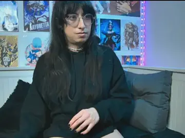 Stripchat Best live sex cam show of snowblack_