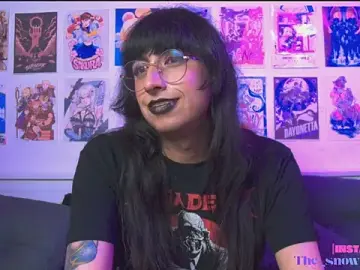 Stripchat Watch Live Sex Cams of snowblack_