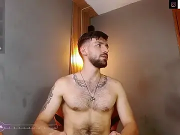 Stripchat Sex Cam of Franck_White