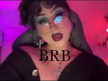 Stripchat Sex Cam of Heka_Prudence