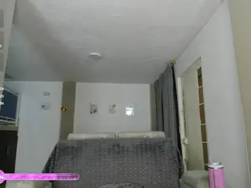 Stripchat Best live sex cam show of DulceRomance