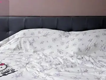 Stripchat Adult Webcam of Mika_Ray