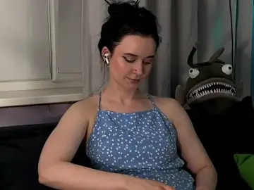 Stripchat Best Webcam of KiraLiLime