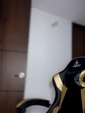 Stripchat Nude Webcam of Nikol_Rang__