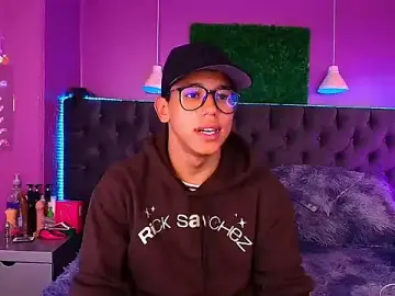 Stripchat Watch Live Sex Cams of RyanPricee