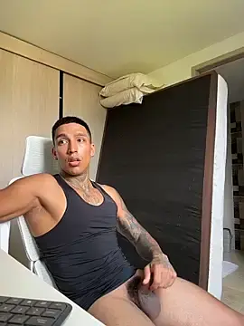 Stripchat Adult Webcams of sendfer