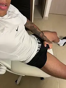 Stripchat Best Webcam of sendfer