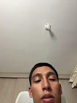 Stripchat Sex Cam of sendfer