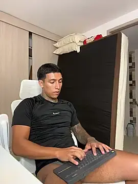 Stripchat Best Webcam of sendfer