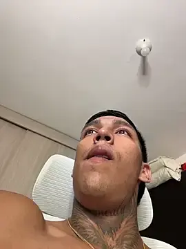 Stripchat Live Sex Cam of sendfer