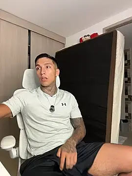 Stripchat Free Porn Cam of sendfer