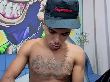 Stripchat Free Porn Cam of scarce_candy69