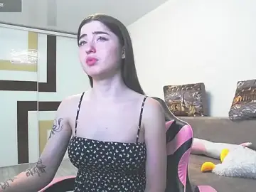 Stripchat Free Porn Cam of Luxuryalma