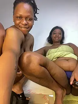 Stripchat Free Live Porn of Boneca25