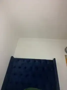 Stripchat Watch Live Sex Cams of Boneca25