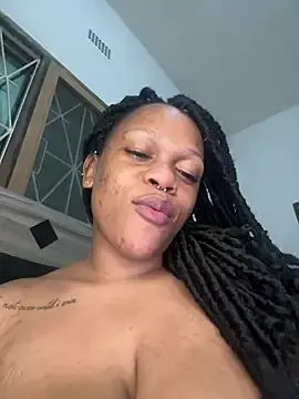 Stripchat Free Porn Cam of BonnyMolhada