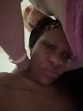 Stripchat Free Porn Cam of BonnyMolhada