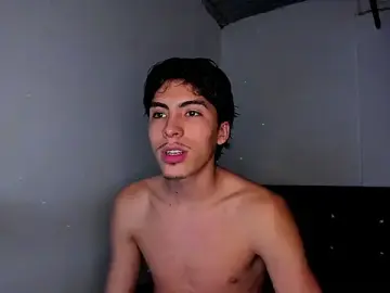 Stripchat Live Sex of HeellBoy_