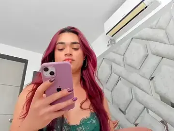Stripchat Watch Live Sex Cams of alexandra_fire69x