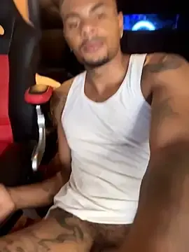 Stripchat Sex Cam of TysonWalkers