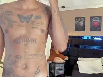 Stripchat Live Porn of TysonWalkers