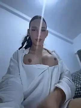 Stripchat Free Porn Cam of Carlita_cute