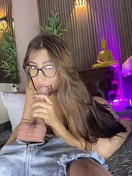 Stripchat Free Porn Cam of MelanieHillss